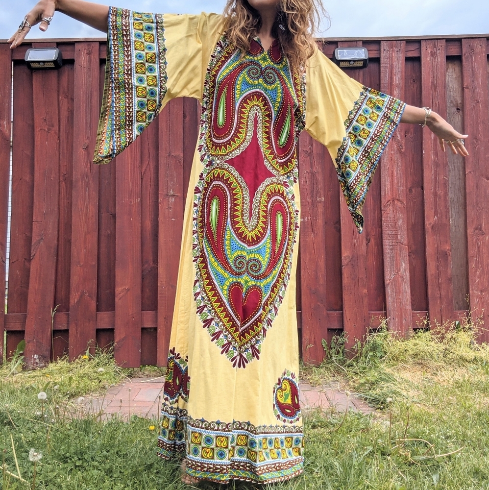 70s bell sleeve kaftan